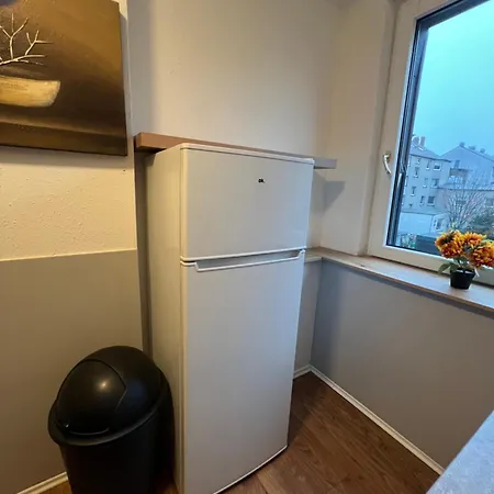 Oberhausen, Zentral Und Voll Ausgestattet * Oberhausen (North Rhine-Westphalia)