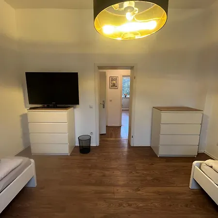 Oberhausen, Zentral Und Voll Ausgestattet