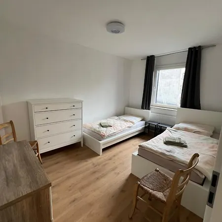 Oberhausen, Zentral Und Voll Ausgestattet *