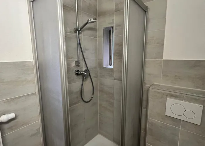 Oberhausen, Zentral Und Voll Ausgestattet